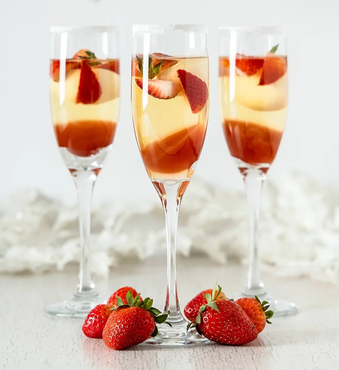 Berries and Cream Champagne Jelly Flutes - Puratos