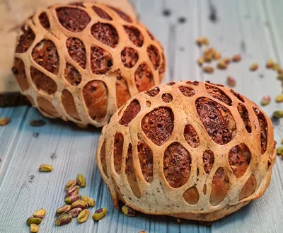 Pistachio Fiber Bread